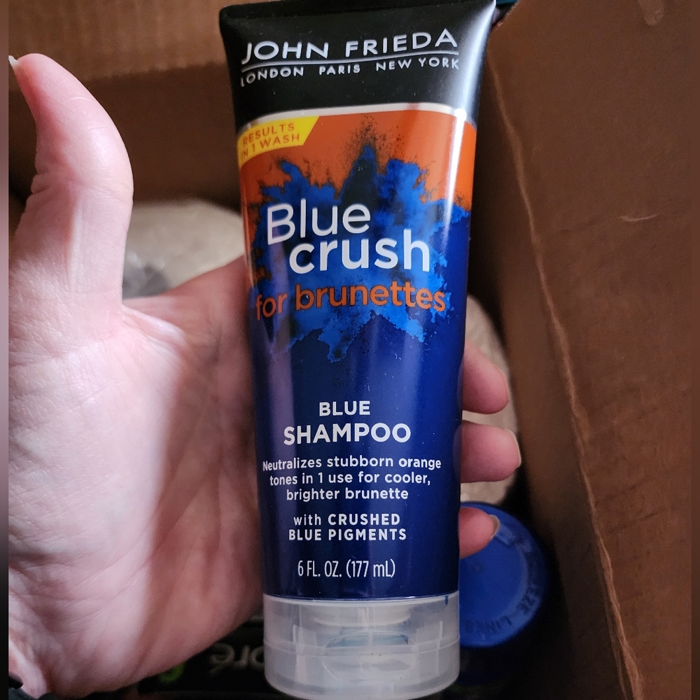 Blue Crush Shampoo